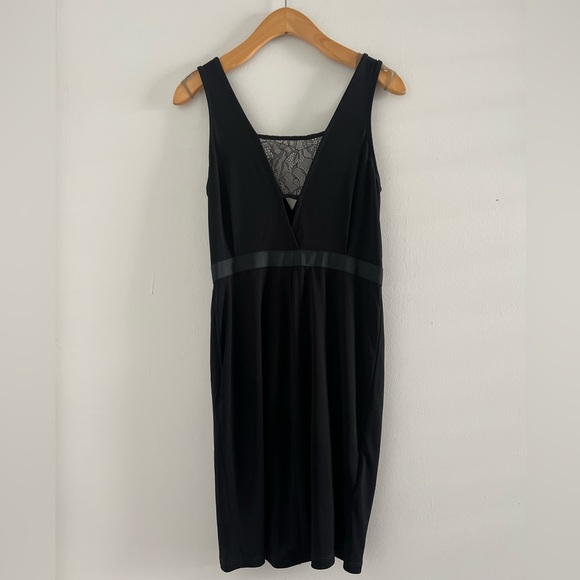 BCBGeneration Lace Detail Little Black Dress LBD Sz 2 - Picture 2 of 2